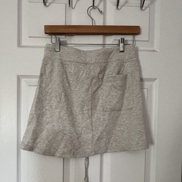 Brandy Melville Mini Sweat Skirt - Picture 2 of 2